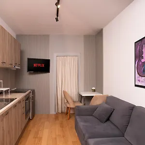  Apartment Suprem